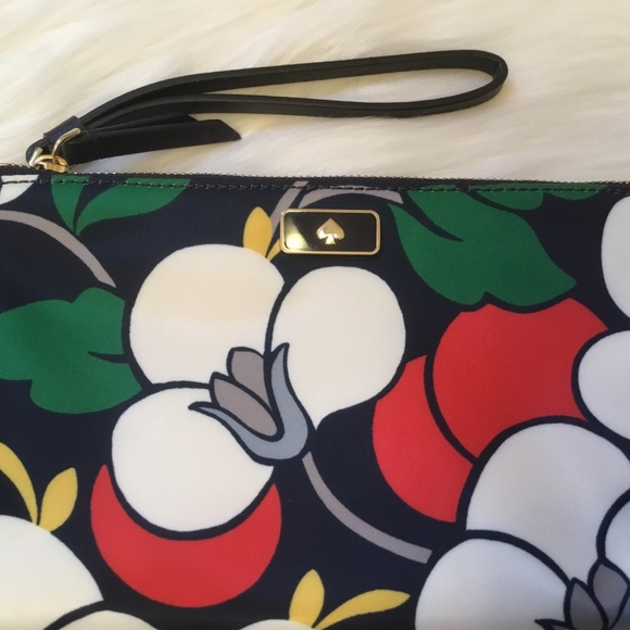 Kate Spade Medium Double Zip Wristlet Floral NWT - Picture 2 of 8